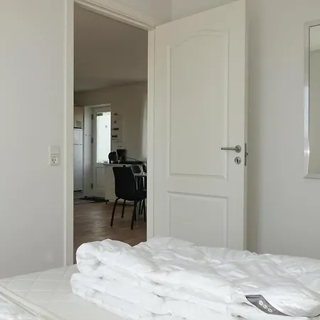 2 Bedroom Lovely In